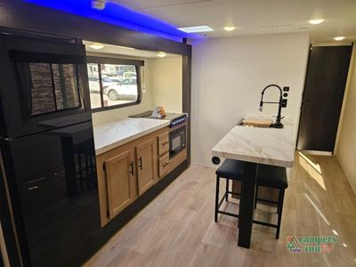 2025 Forest River RV Cherokee Grey Wolf - Photo 11