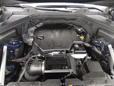 2025 Genesis GV80 — photo 9 view