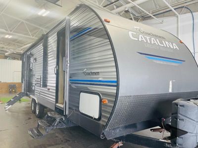 2019 Coachmen RV Catalina Legacy - Photo 1