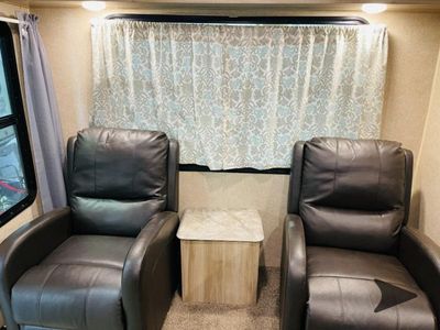 2019 Coachmen RV Catalina Legacy - Photo 17