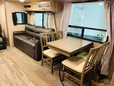 2019 Coachmen RV Catalina Legacy - Photo 10