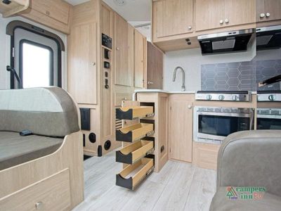 2026 Coachmen RV Leprechaun - Photo 29