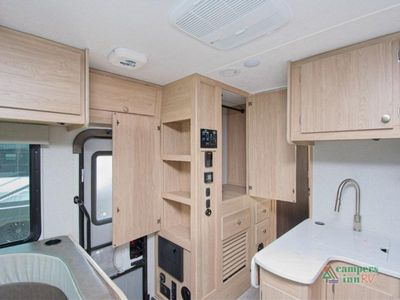 2026 Coachmen RV Leprechaun - Photo 28