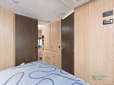2026 Coachmen RV Leprechaun - Photo 18