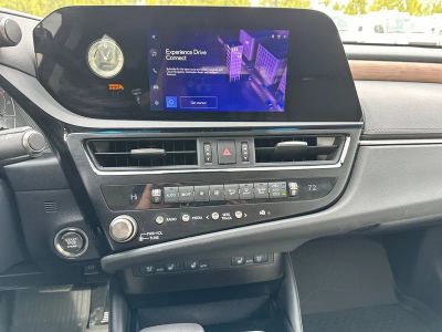 2024 Lexus ES - Photo 6