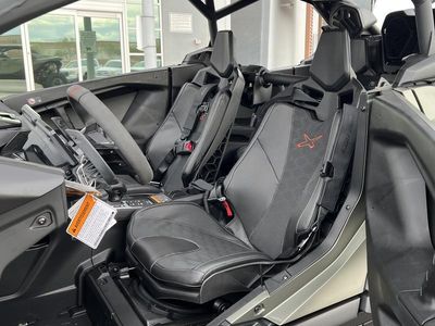 2026 Can-Am Maverick R MAX X rc With Smart-Shox - Photo 11