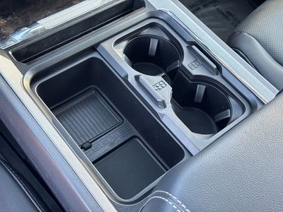 2024 Ford F-250SD Lariat Crew Cab — photo 36 view