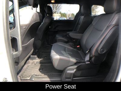 2021 Toyota Sienna XSE - Photo 15
