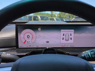 2025 Genesis GV80 - Photo 28