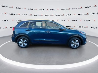 2022 Kia Niro - Photo 9