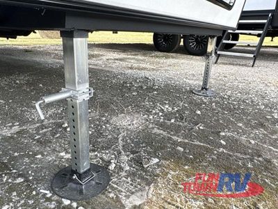 2026 Coachmen RV Chaparral - Photo 11