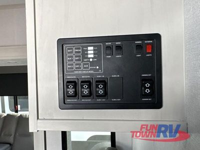 2026 Coachmen RV Chaparral - Photo 34