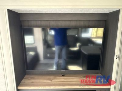 2026 Coachmen RV Chaparral - Photo 32