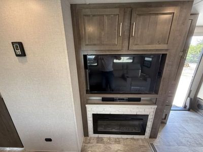 2023 Forest River RV Rockwood Ultra Lite - Photo 7