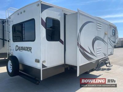 2014 Crusader 295RST — interior view