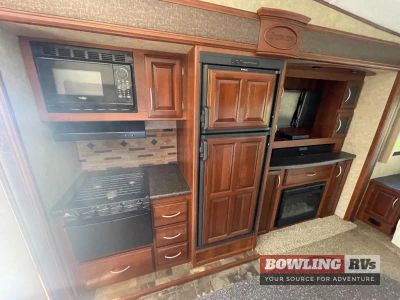 2014 Crusader 295RST — photo 12 view
