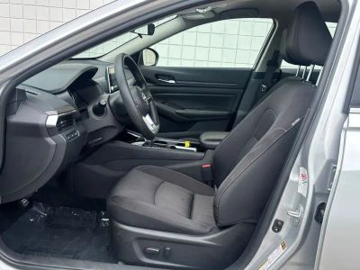 2024 Nissan Altima — detail view