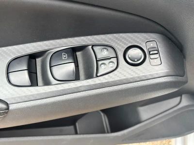 2024 Nissan Altima — photo 9 view