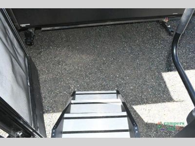2023 Keystone RV Cougar — photo 29 view