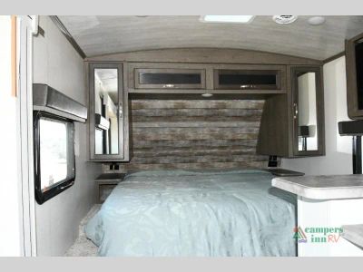 2023 Keystone RV Cougar — photo 10 view
