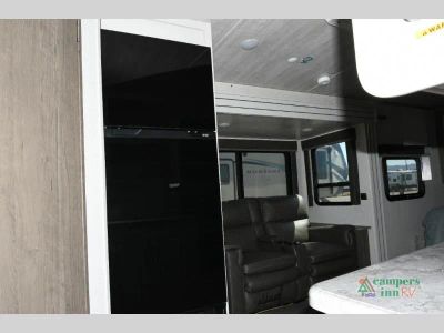 2023 Keystone RV Cougar — photo 19 view