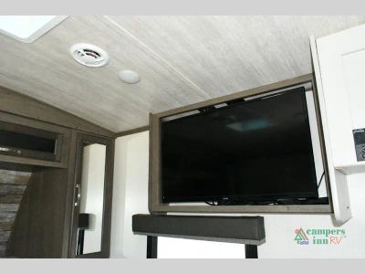 2023 Keystone RV Cougar — photo 13 view