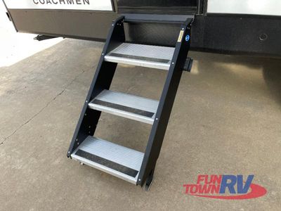 2026 Coachmen RV Apex Ultra-Lite - Photo 10