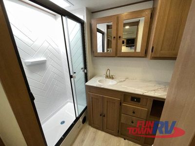 2026 Coachmen RV Apex Ultra-Lite - Photo 22