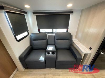 2026 Coachmen RV Apex Ultra-Lite - Photo 21