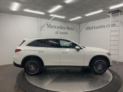 2026 Mercedes-Benz GLC - Photo 8
