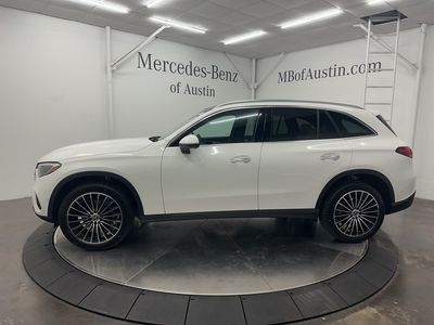2026 Mercedes-Benz GLC - Photo 4