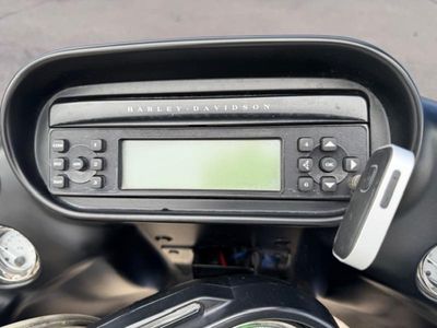 2013 Harley-Davidson FLTRX - Road Glide Custom - Photo 16