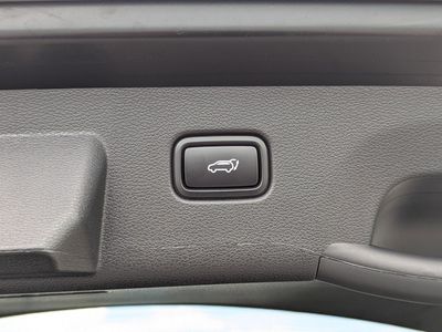 2026 Kia Sportage — photo 9 view