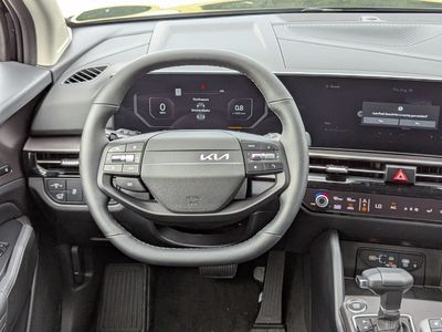 2026 Kia Sportage — photo 12 view