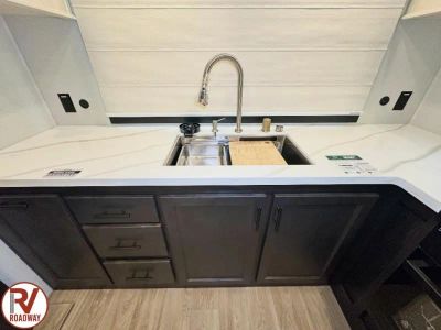 2027 Forest River RV Sabre — photo 19 view