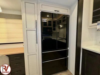 2027 Forest River RV Sabre — photo 20 view