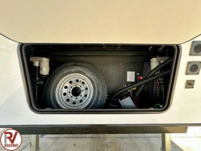 2027 Forest River RV Sabre — photo 7 view
