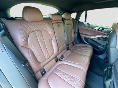 2025 BMW X6 - Photo 23