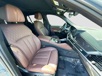 2025 BMW X6 - Photo 24