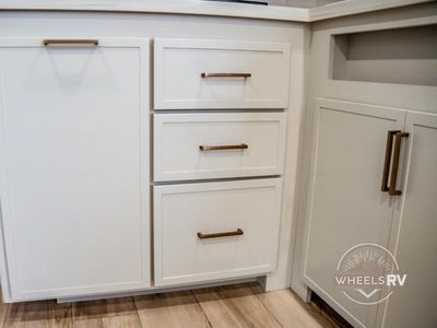 2026 Brinkley Model I - Photo 26