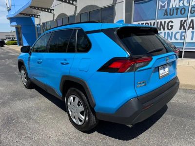 2020 Toyota RAV4 - Photo 13
