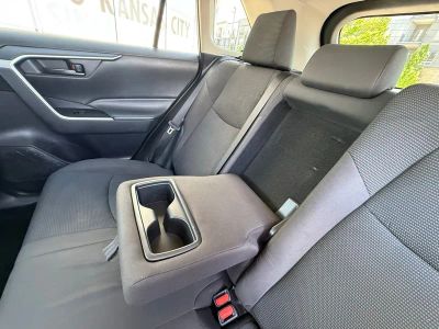 2020 Toyota RAV4 - Photo 30