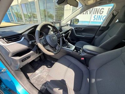 2020 Toyota RAV4 - Photo 7