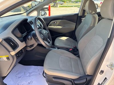 2016 Kia Rio - Photo 3