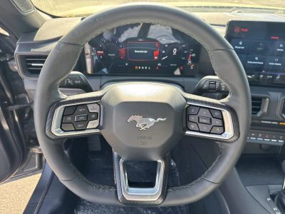 2026 Ford Mustang - Photo 21