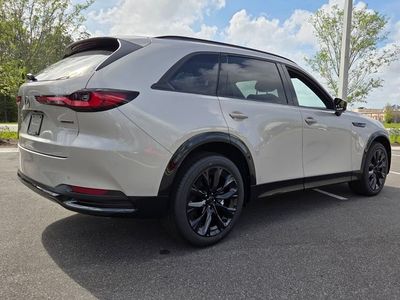 2026 Mazda CX-90 - Photo 13