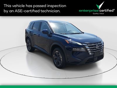 2025 Nissan Rogue FWD SV — front three-quarter view