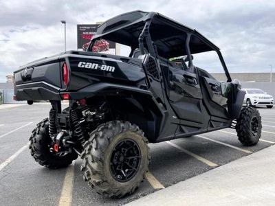2026 Can-Am Commander MAX XT 700 - Photo 13