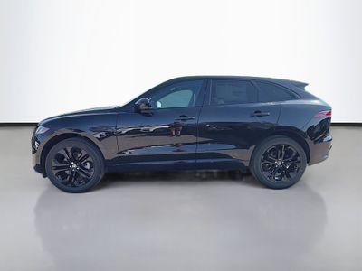 2026 Jaguar F-PACE - Photo 2