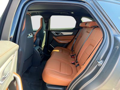 2026 Jaguar F-PACE - Photo 21